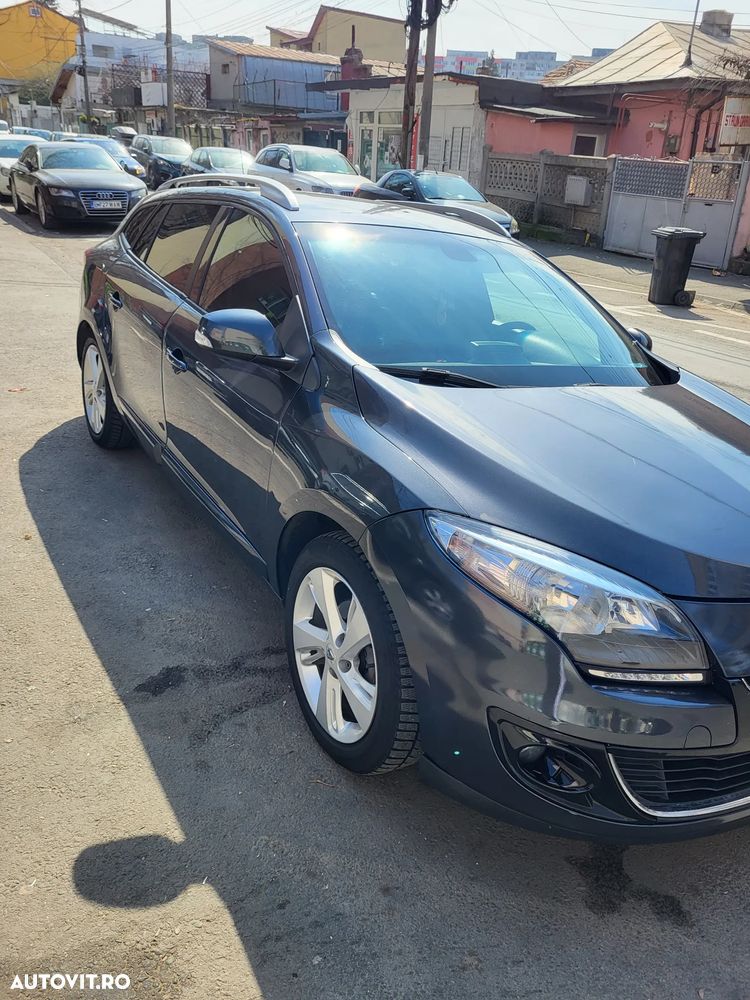 Renault Megane ENERGY dCi 110 Start & Stop Dynamique - 2