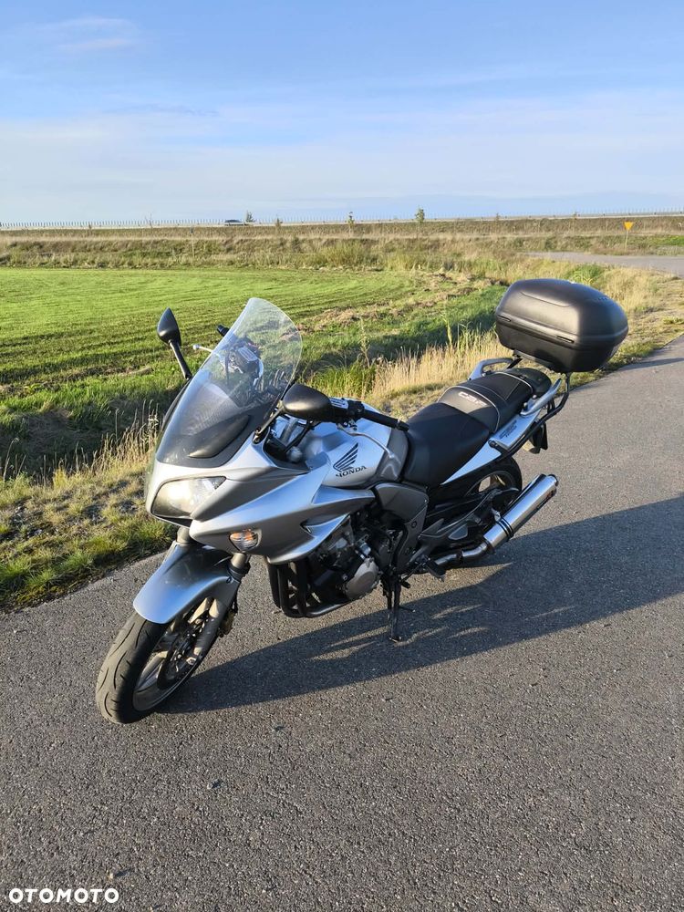Honda CBF - 7