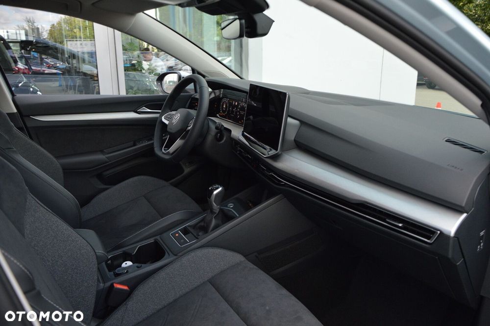 Volkswagen Golf - 20