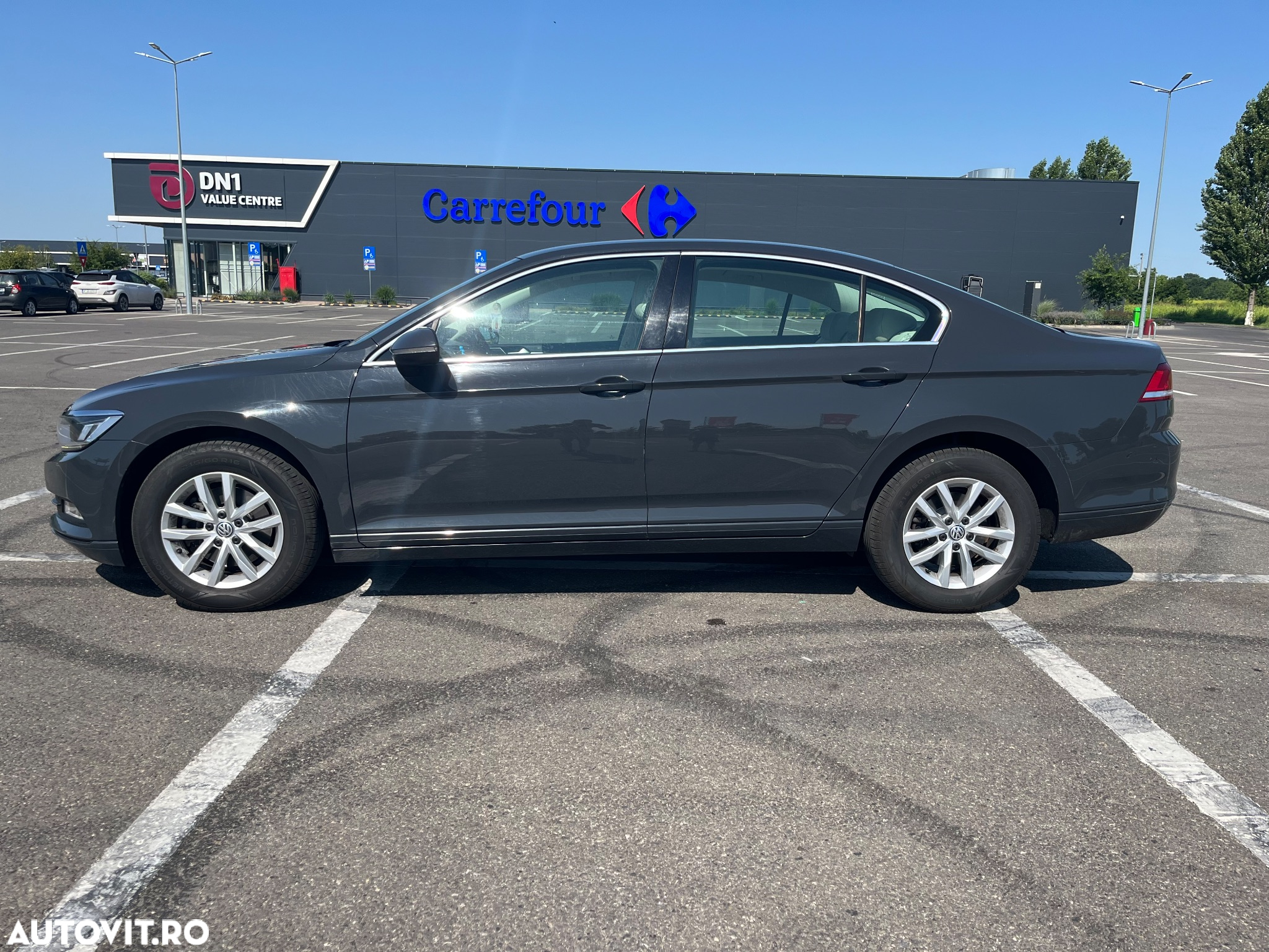 Volkswagen Passat 2.0 TDI Highline - 5