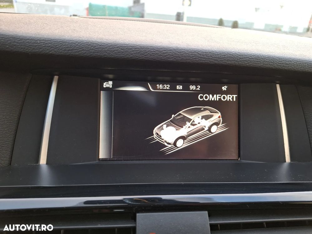 BMW X4 xDrive20d xLine - 16