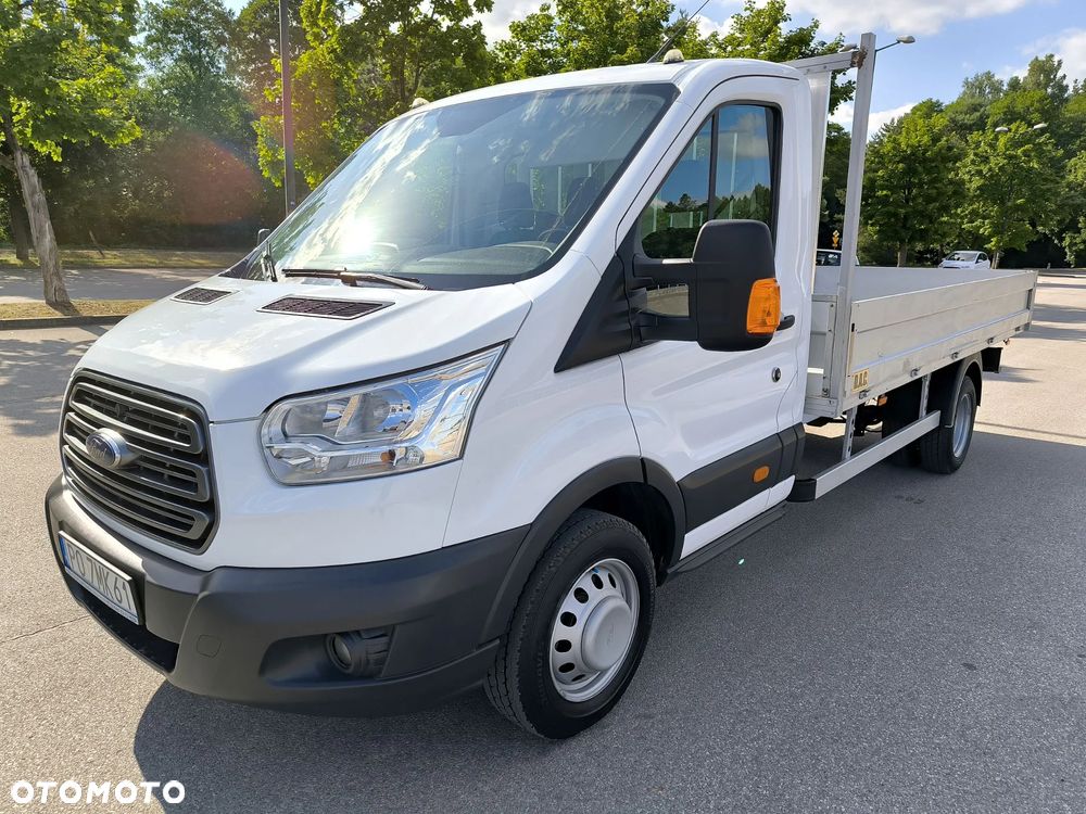 Ford Transit - 1