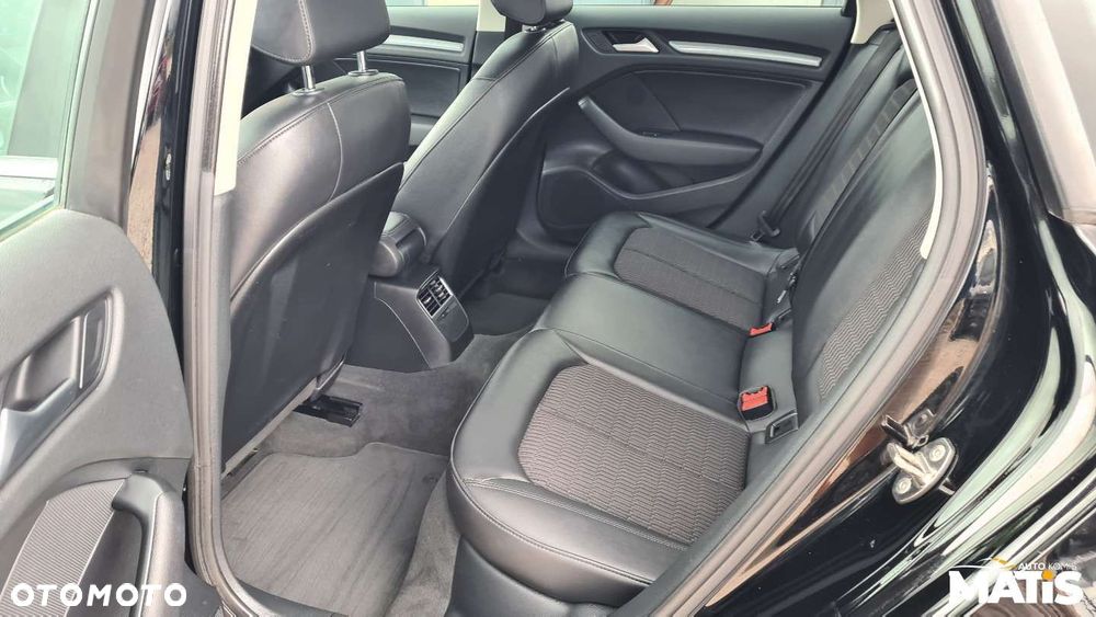 Audi A3 Sportback - 26