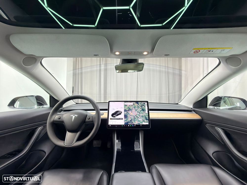Tesla Model 3 Standard RWD Plus - 11