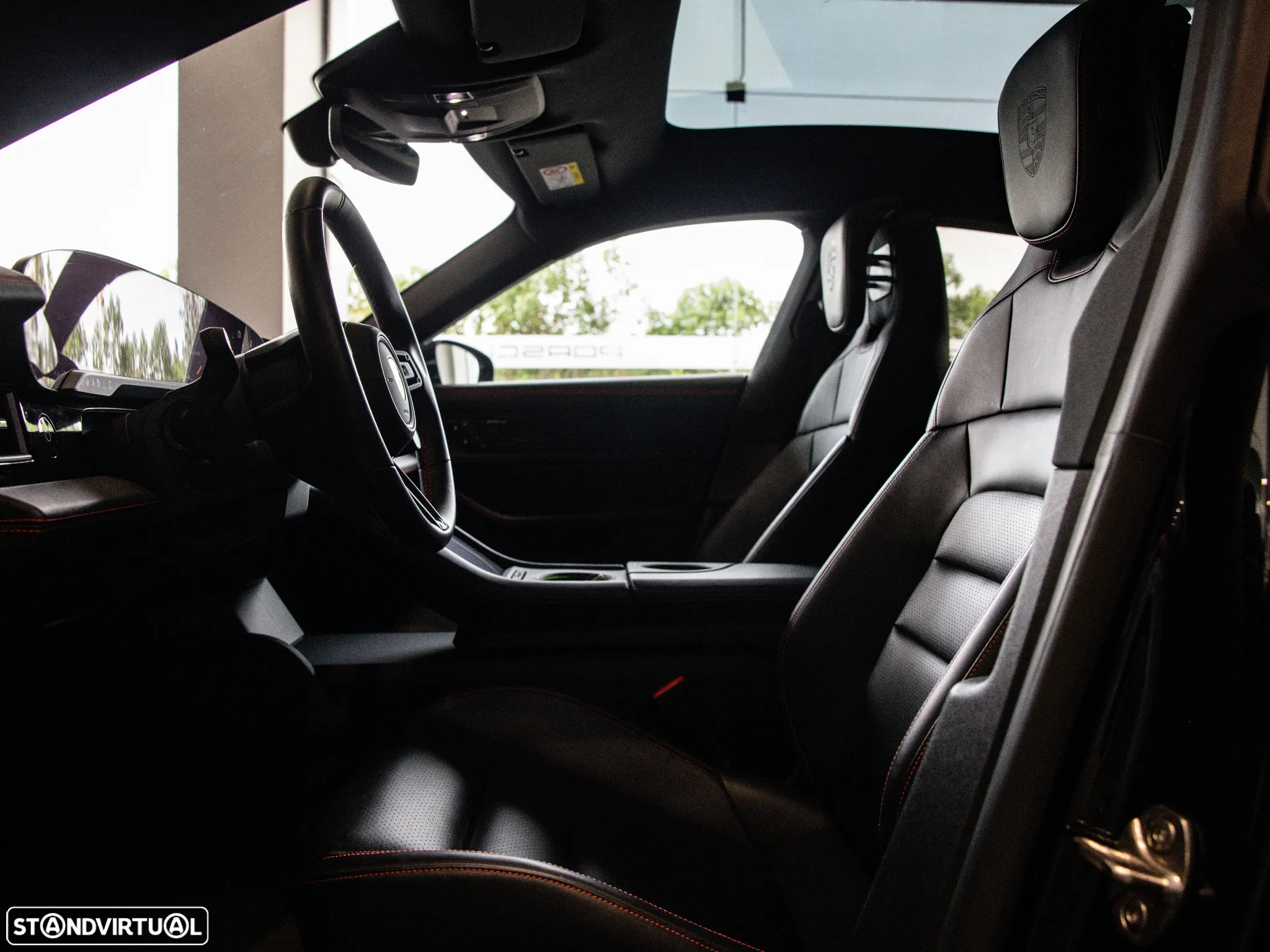 Porsche Taycan 4S - 23