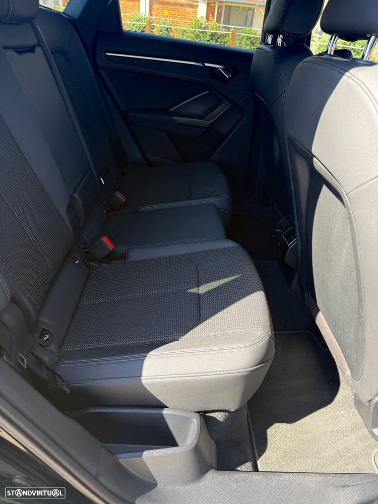 Audi Q3 Sportback - 11