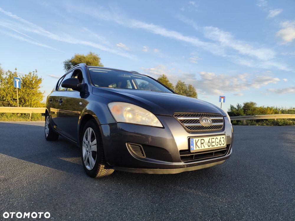 Kia Ceed 1.4 Comfort - 6