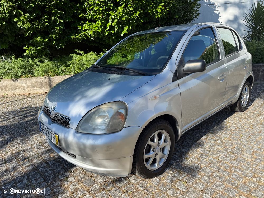 Toyota Yaris 1.0 Sol - 1