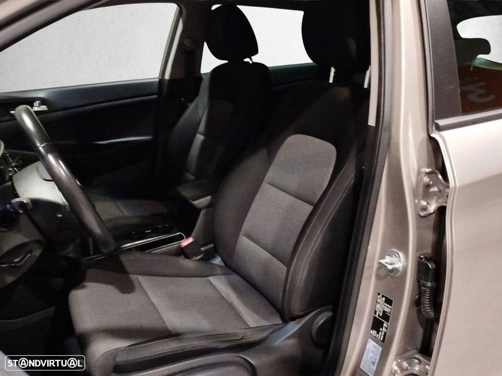 Hyundai Tucson 1.6 CRDi Premium - 9