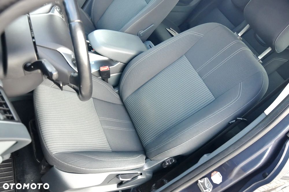 Ford Grand C-MAX 2.0 TDCi Titanium - 28