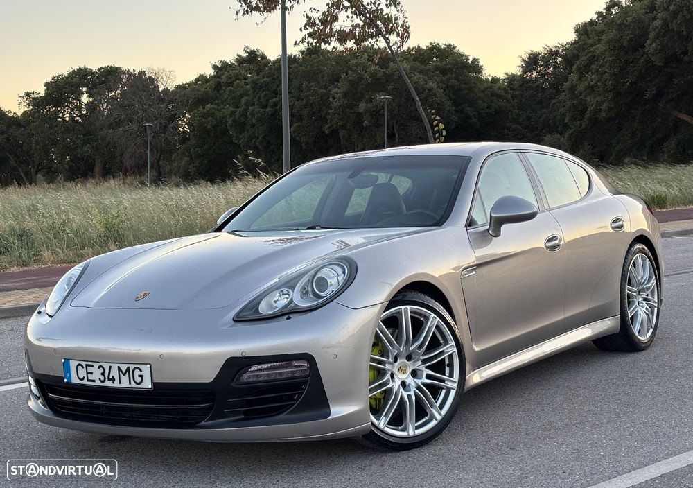 Porsche Panamera 3.0 V6 - 2