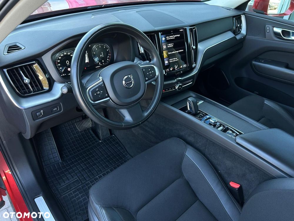 Volvo XC 60 B4 B Momentum - 6