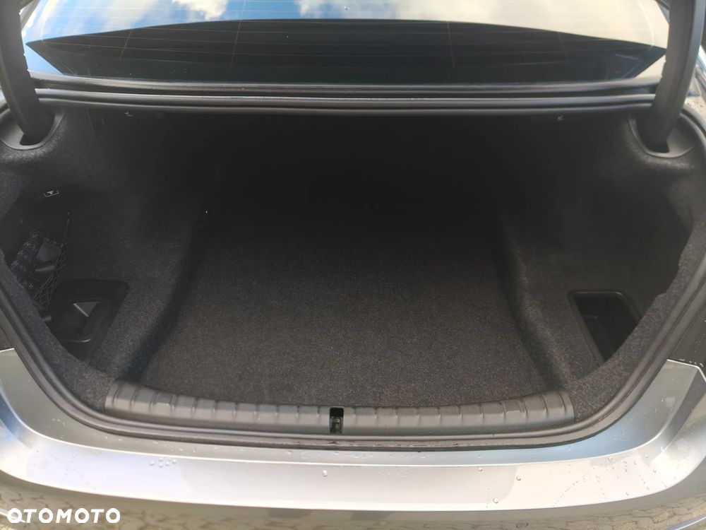 BMW Seria 5 - 10