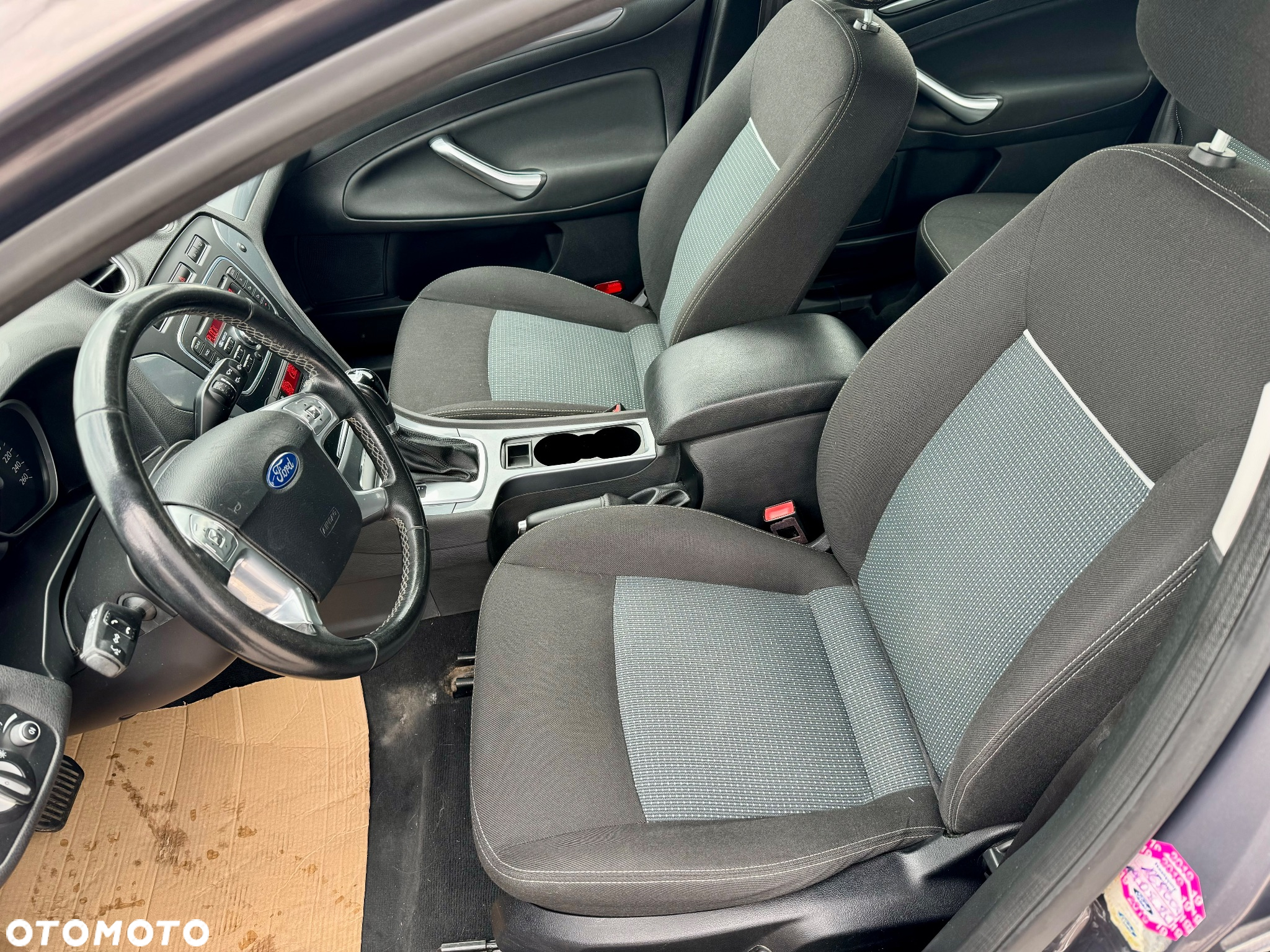 Ford Mondeo - 4