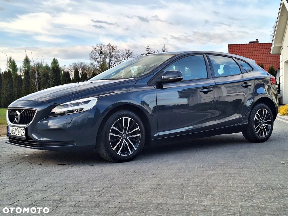 Volvo V40 D2 Momentum - 14