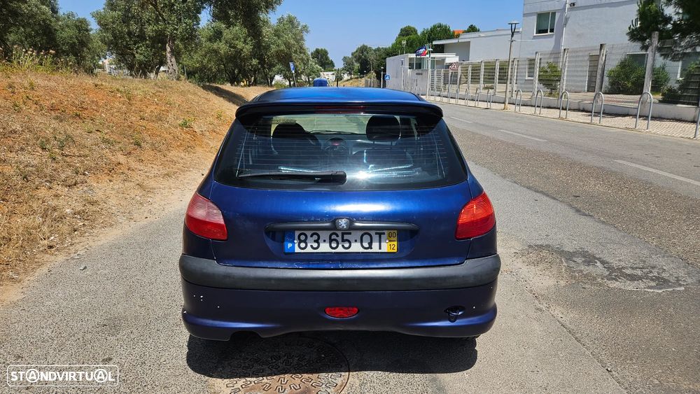 Peugeot 206 1.1 XR - 5