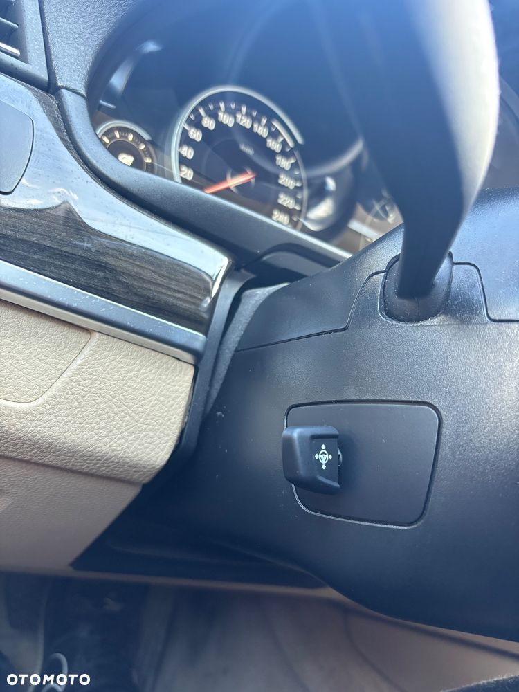 BMW Seria 5 530d xDrive Luxury Line - 19