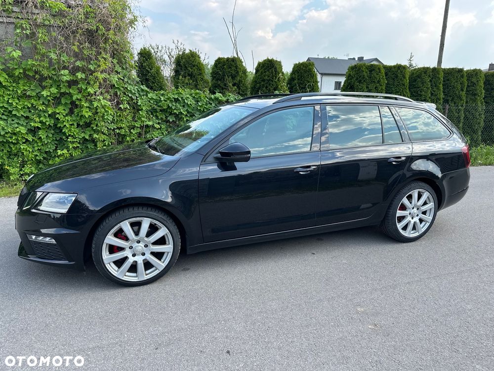 Skoda Octavia 2.0 TDI DSG 4x4 RS - 17