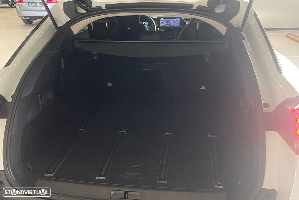 Citroën C5 X 1.6 Hybrid You e-EAT8 - 13