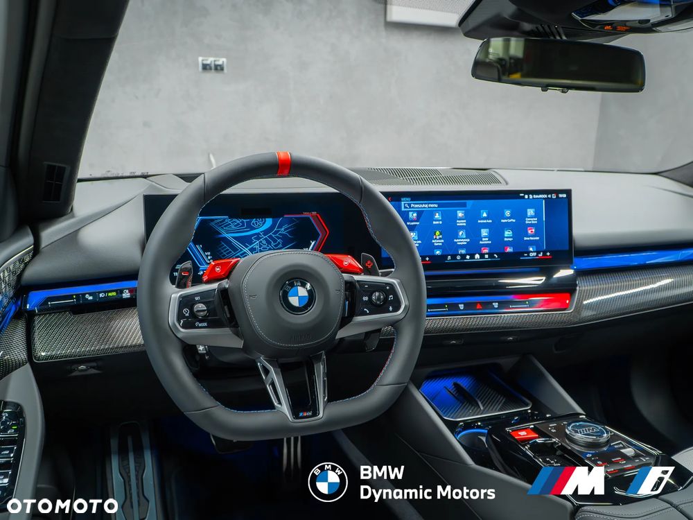 BMW M5 xDrive - 18