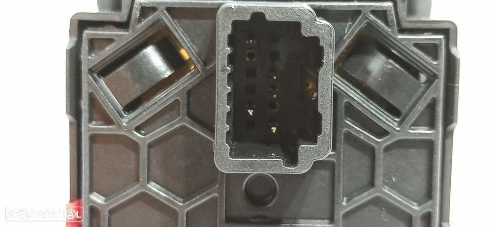 CONTROLE DE AJUSTE DE LUZES RENAULT MEGANE IV BERLINA 5P EXPERIENCE - 5