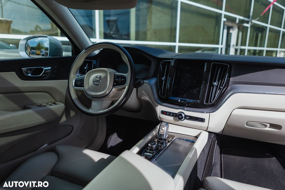 Volvo XC 60 - 8