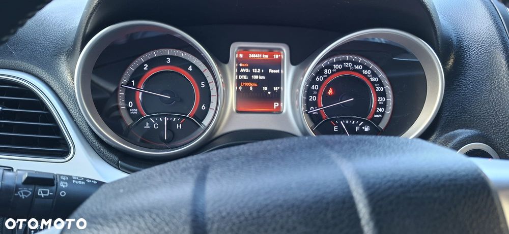 Fiat Freemont 2.0 Multijet Black Code AWD - 11