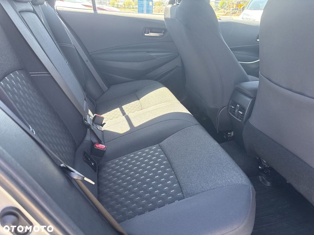 Toyota Corolla 1.8 Hybrid Comfort - 11