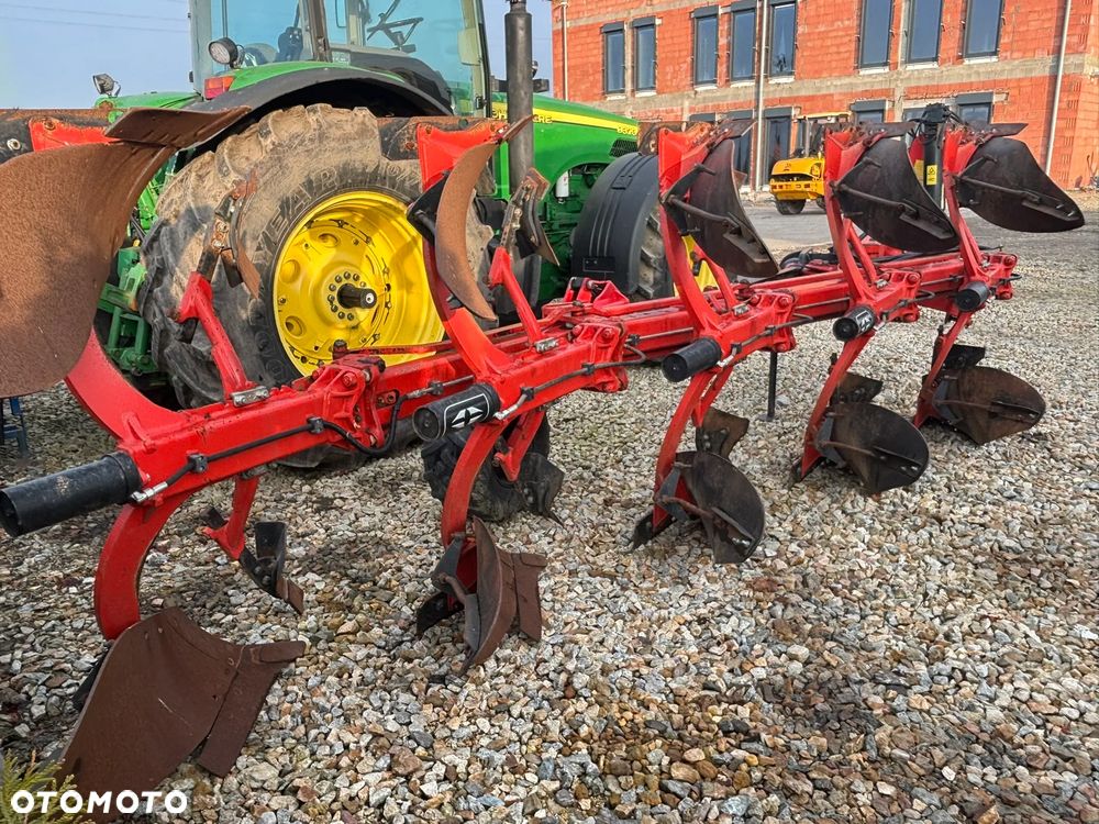 Gregoire Besson RWY 6 - 3