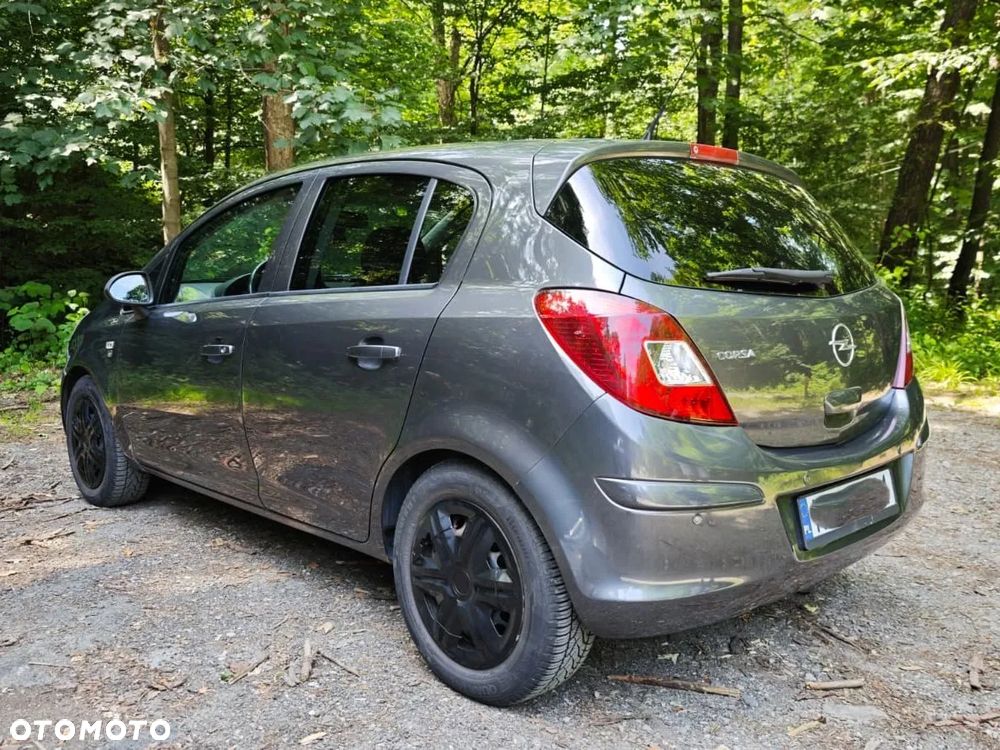 Opel Corsa 1.2 16V 111 - 5