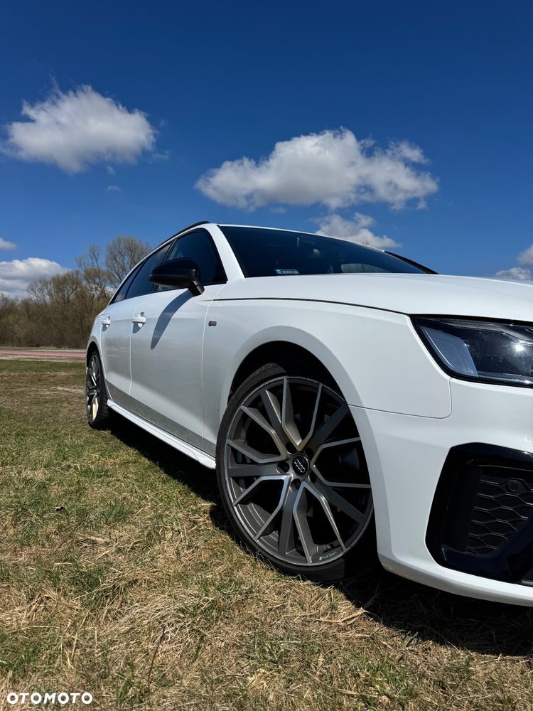 Audi A4 Avant - 1