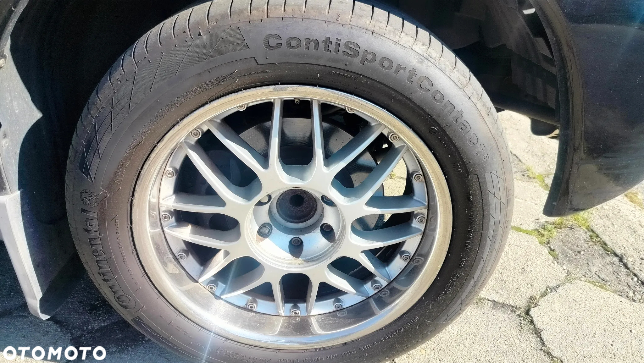 Nissan Titan 5.6 V8 LE Crew Cab - 18