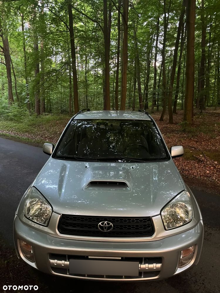Toyota RAV4 - 22