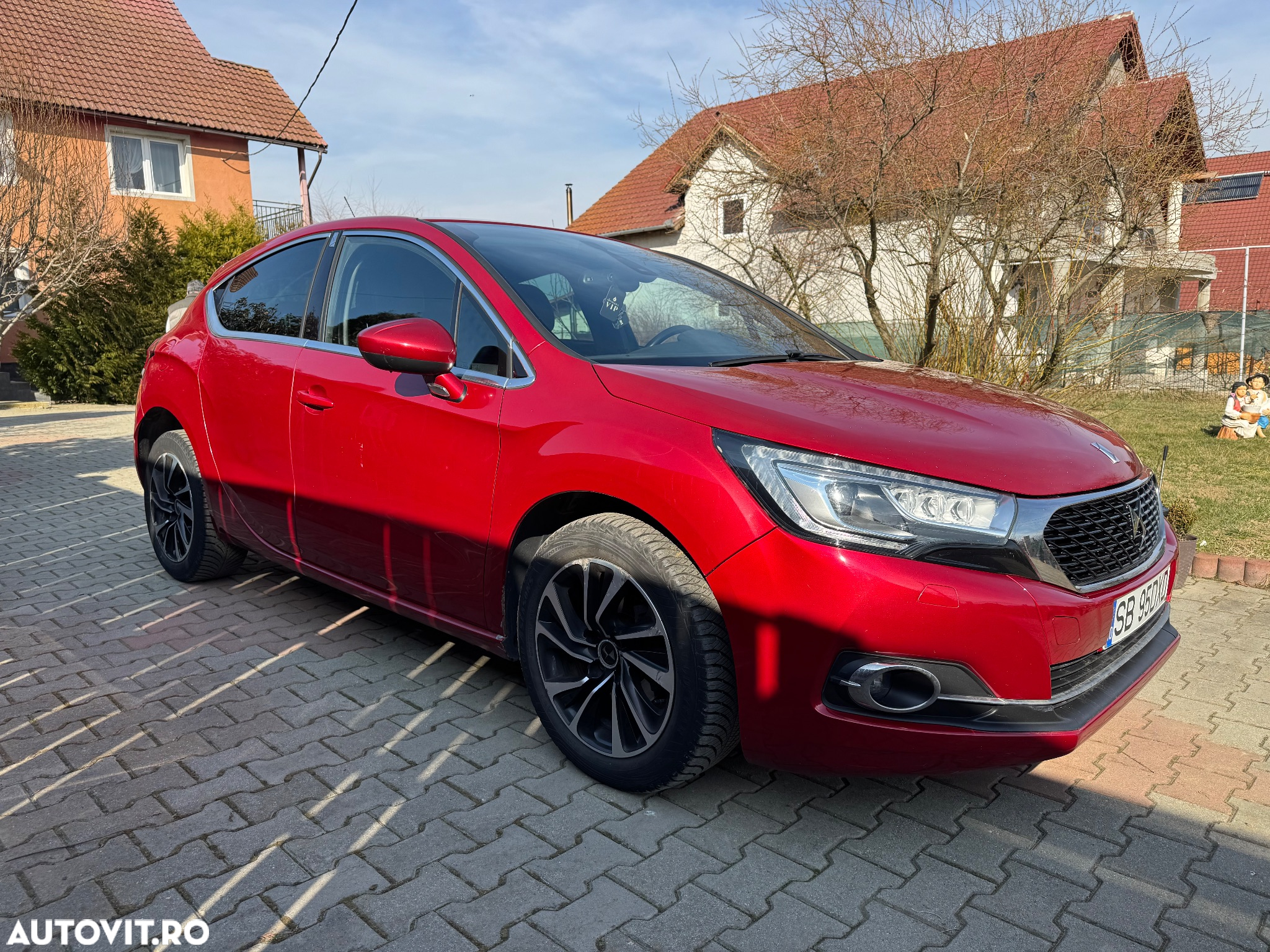 DS Automobiles DS 4 DS4 BlueHDi S&S EAT6 So Chic - 3