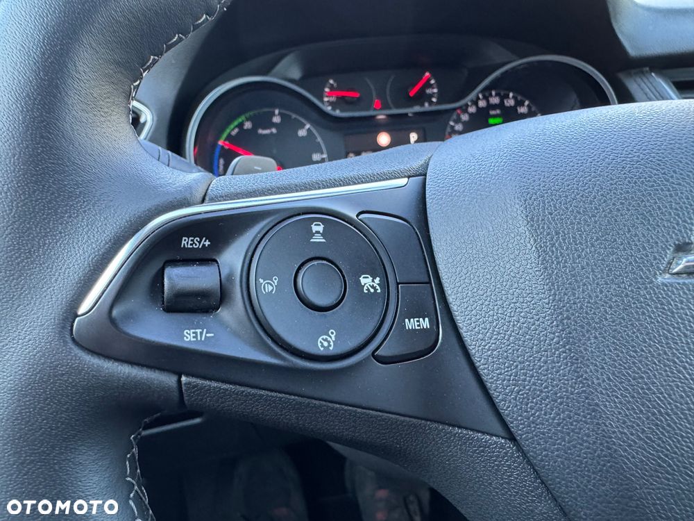Opel Grandland X Plug-in-Hybrid4 1.6 DI Start/Stop Ultimate - 27
