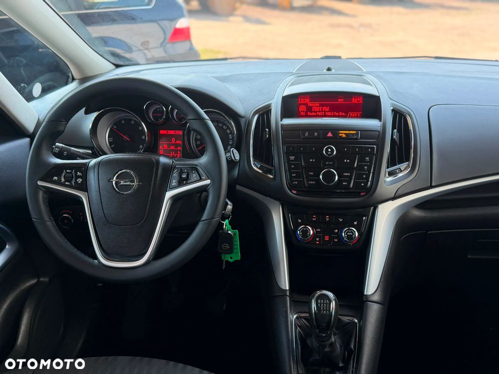 Opel Zafira Tourer 2.0 CDTI ecoFLEX Start/Stop Edition - 10