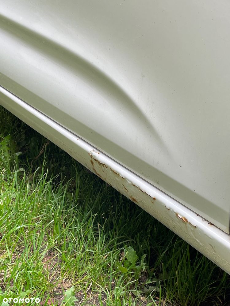 Citroën C4 1.6 HDi Selection - 4