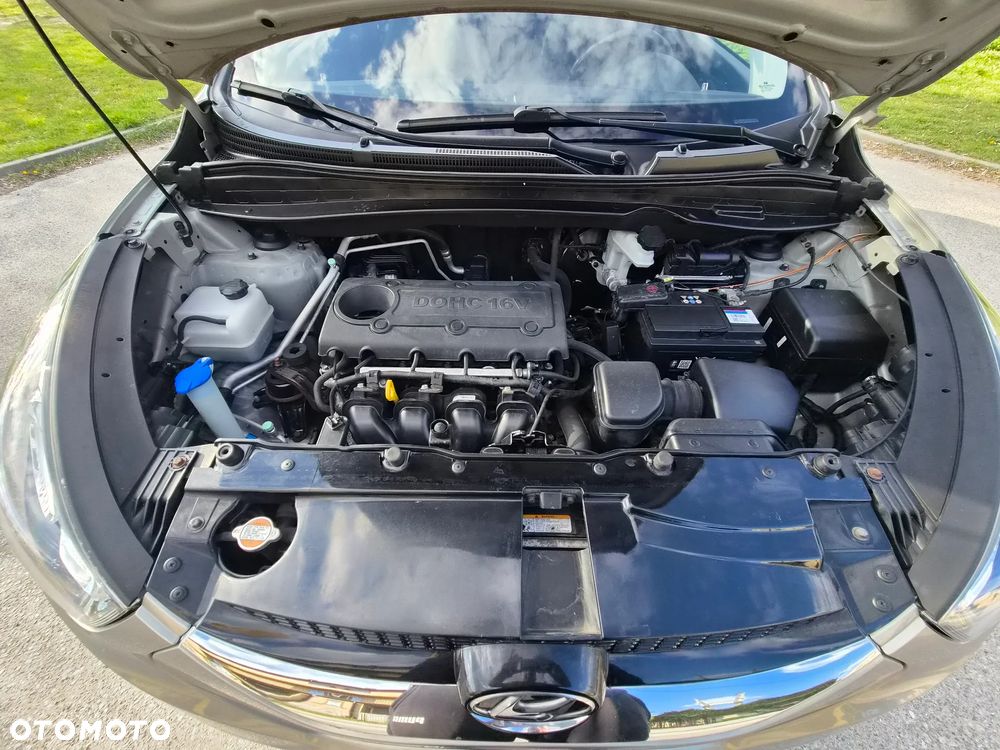 Hyundai ix35 2.0 2WD Style - 35