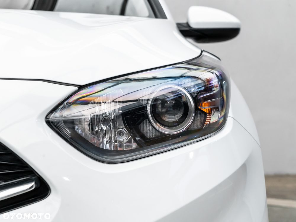 Kia Ceed 1.5 T-GDI M - 9