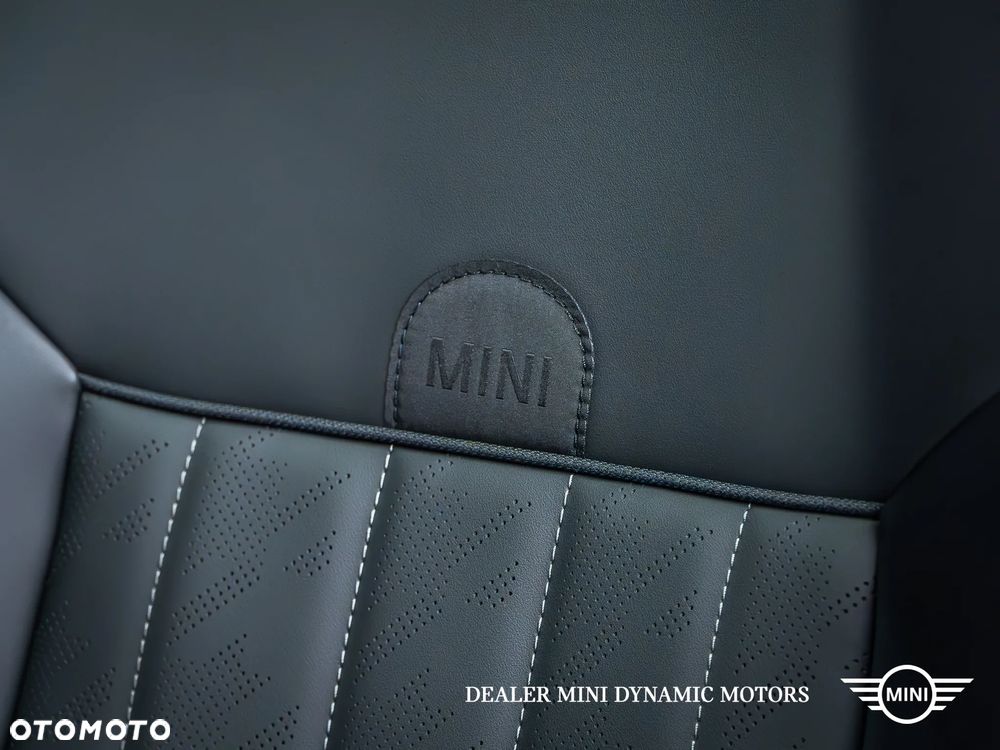 MINI Cooper S Favoured Trim - 19