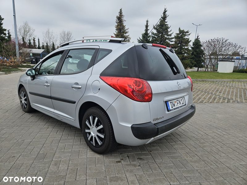 Peugeot 207 1.4 16V Sporty - 4