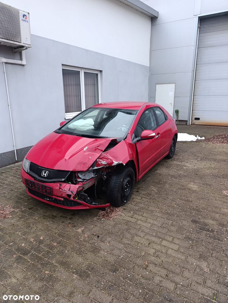 Honda Civic 1.4 i-VTEC Sport - 6