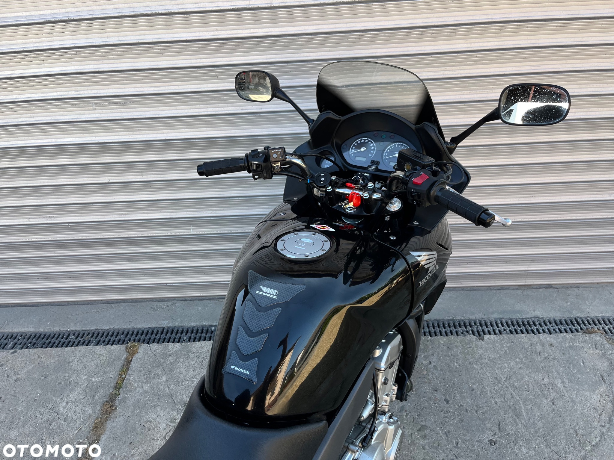 Honda CBF - 25