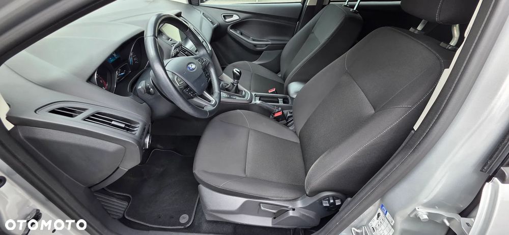Ford Focus 1.0 EcoBoost STart-Stopp-System TITANIUM - 21