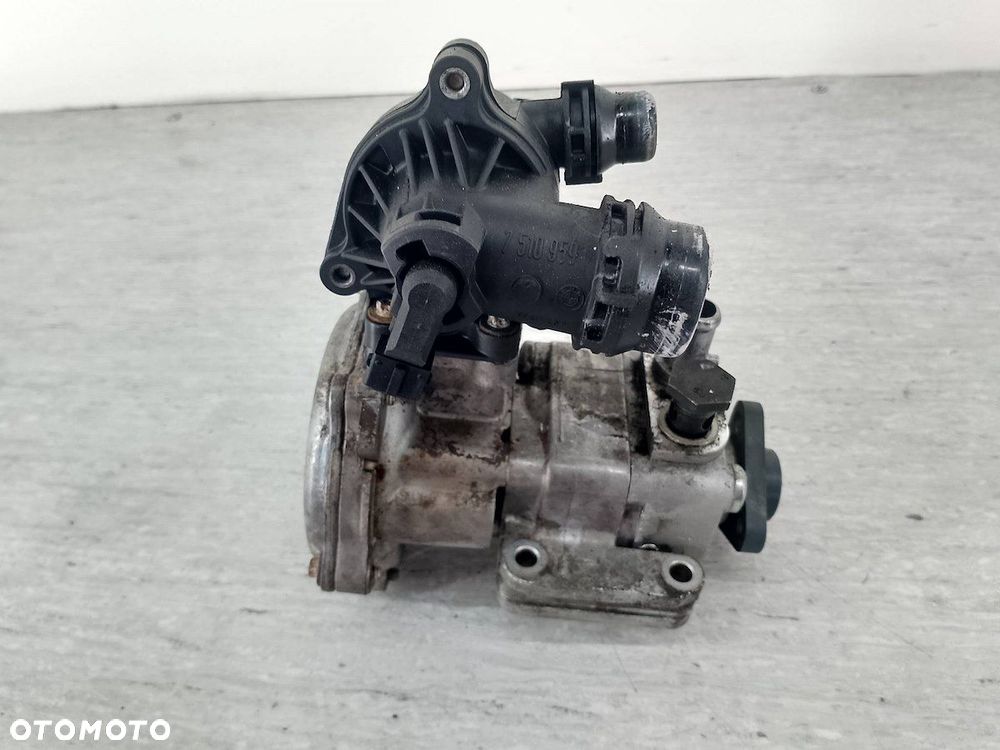 POMPA WSPOMAGANIA WODY BMW E46 8674955107  7515776 1.8 B - 5