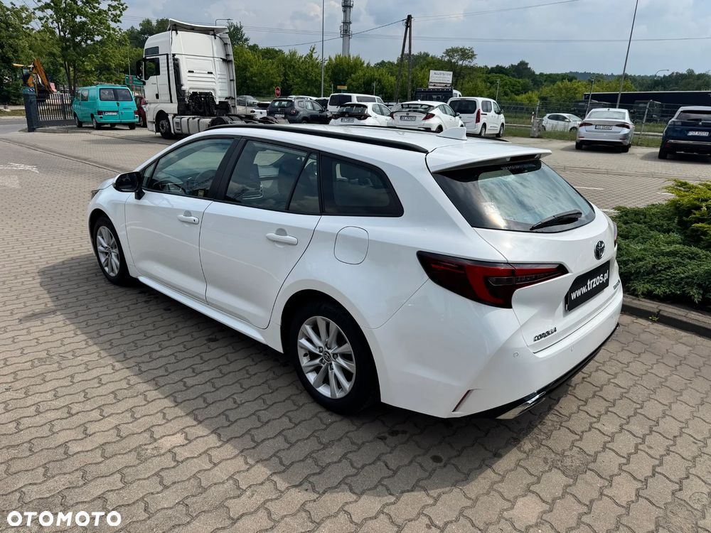 Toyota Corolla 1.8 Hybrid Style - 10