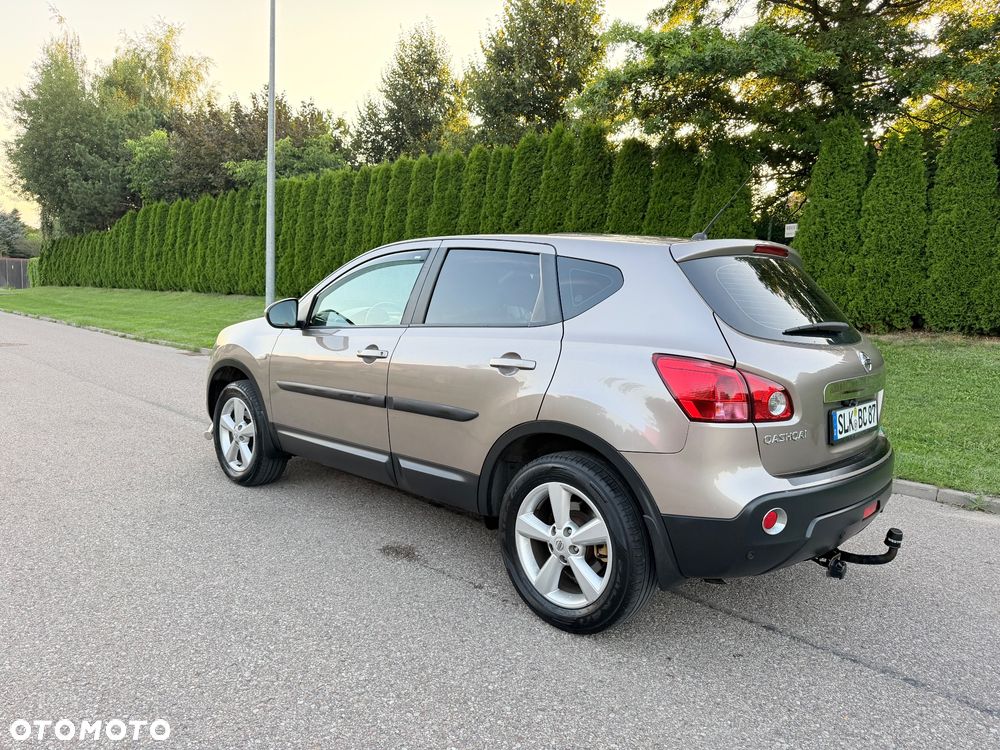Nissan Qashqai - 4