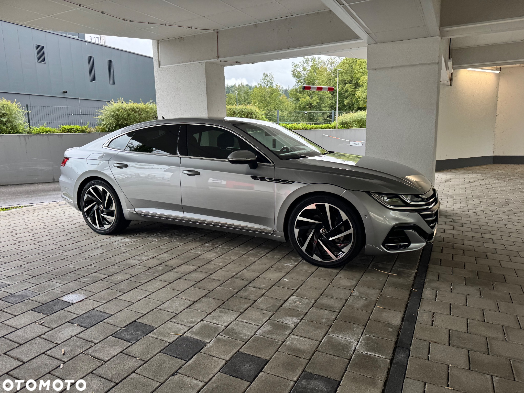 Volkswagen Arteon 2.0 TSI OPF 4Motion DSG R-Line - 4