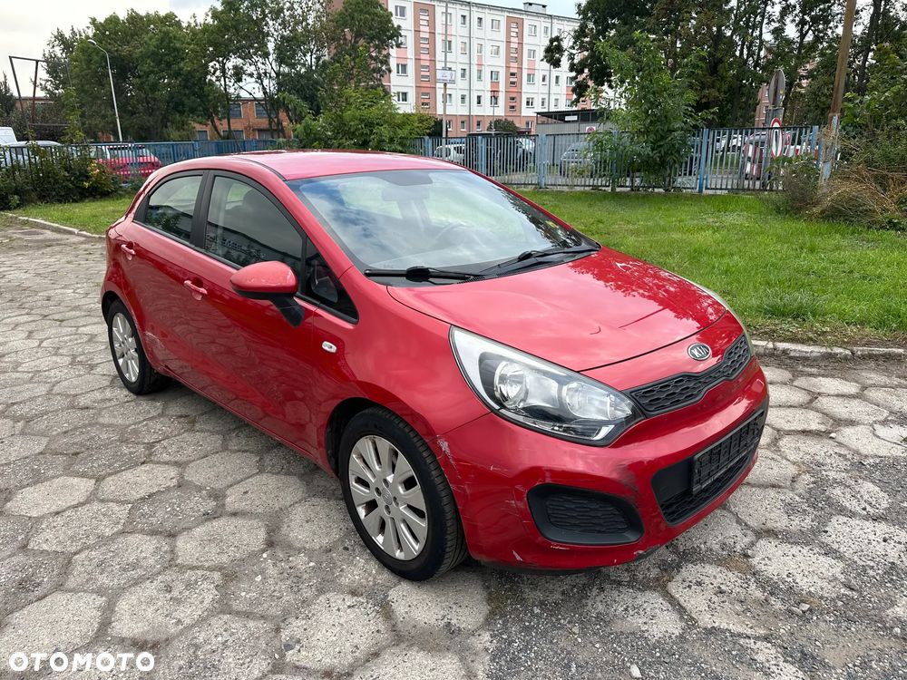 Kia Rio 1.4 M - 6