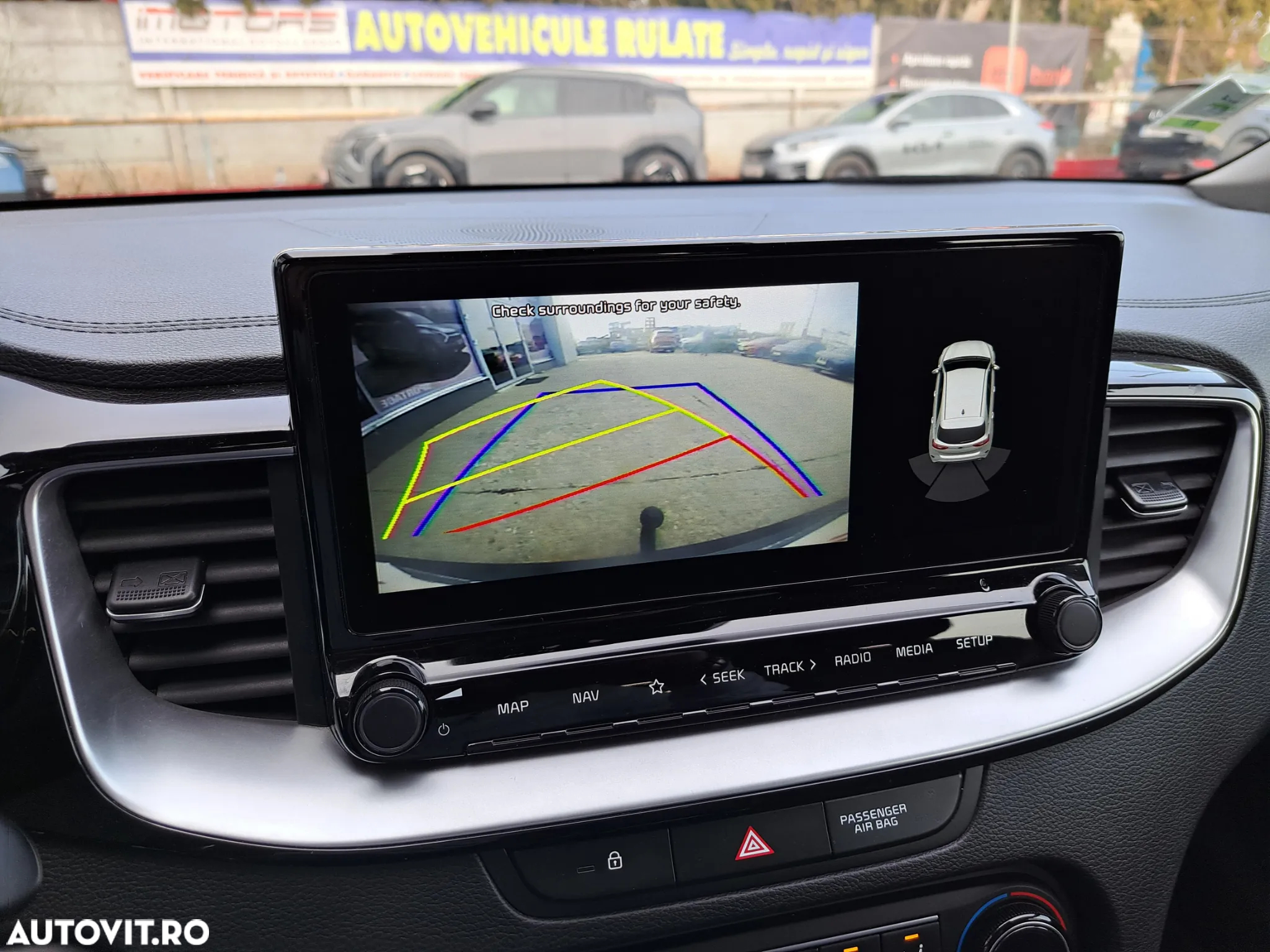 Kia Ceed 1.6 CRDi (48V Mild-Hybrid) Vision - 16